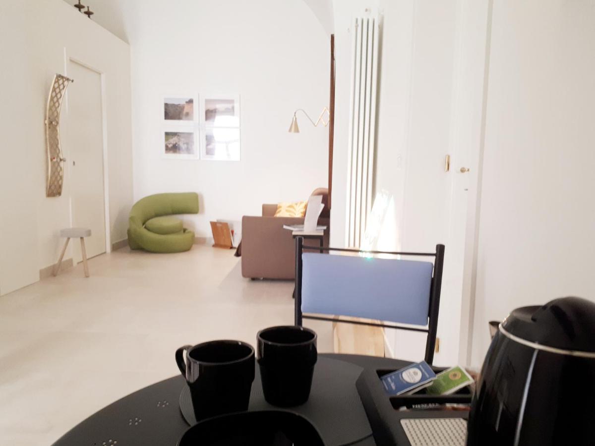 Ai Sottani B&B Deluxe Suite Gioia Del Colle Bagian luar foto