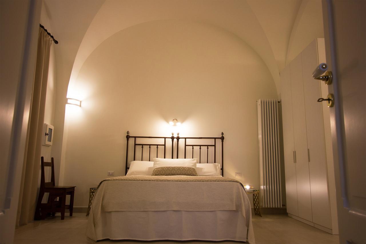 Ai Sottani B&B Deluxe Suite Gioia Del Colle Bagian luar foto