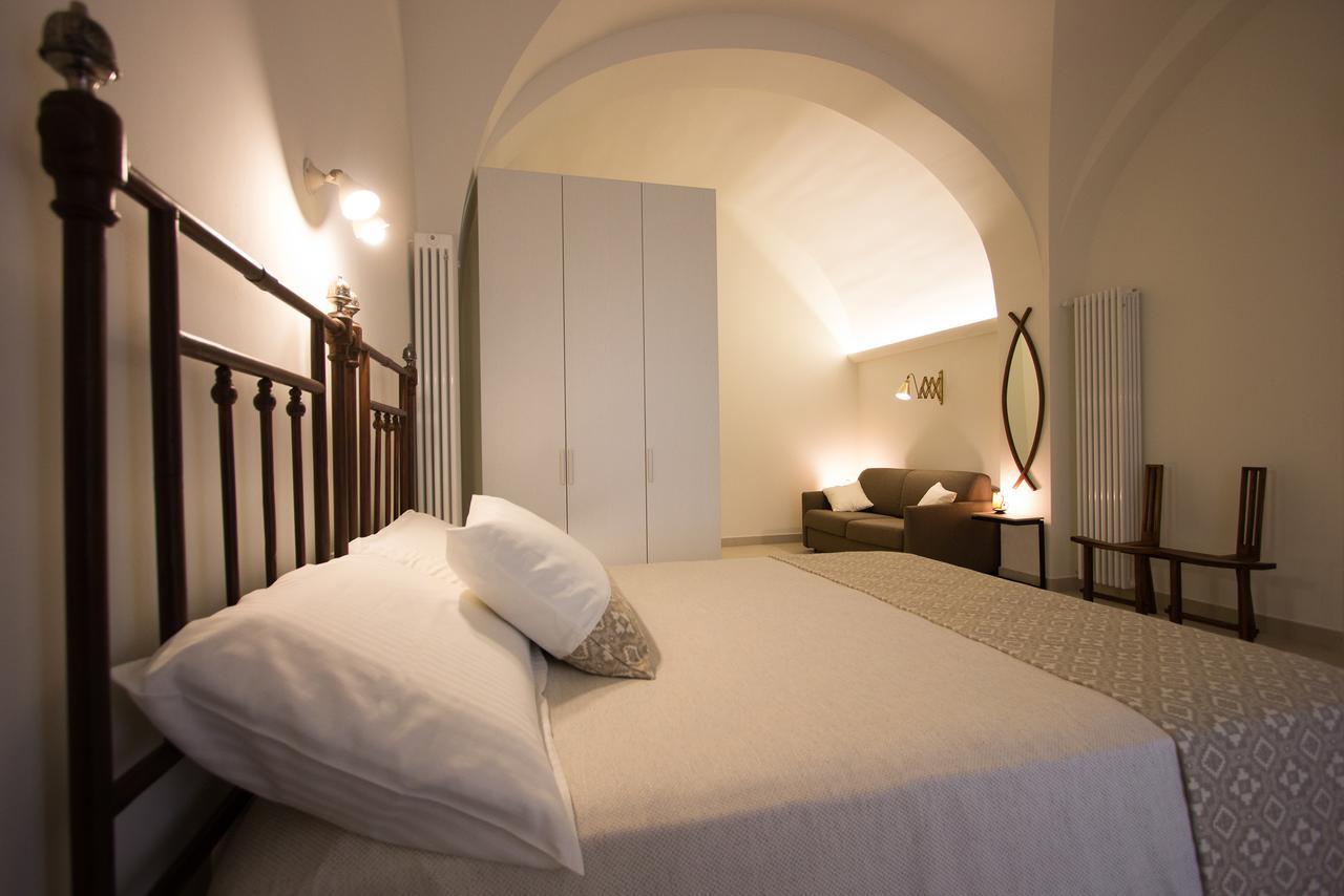 Ai Sottani B&B Deluxe Suite Gioia Del Colle Bagian luar foto